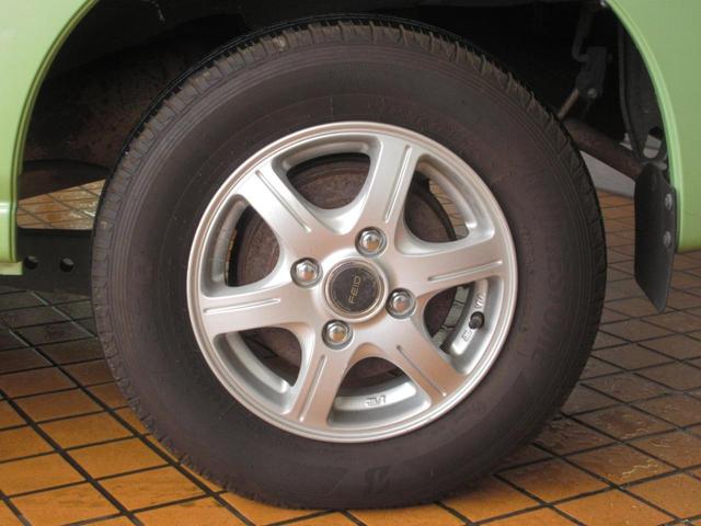 ハイゼットカーゴ デラックス５５ｔｈアニバーサリーゴールドエディション　切替式４ＷＤ　キーレス　前席パワーウインドウ　ＡＢＳ　社外アルミホイール（45枚目）