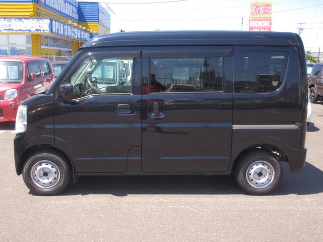 ＮＶ１００クリッパーバン ＧＸ　ハイルーフ　切替式４ＷＤ　キーレス　ナビ　ＴＶ　ＣＤ／ＤＶＤ再生　音楽録音機能　横滑り防止　ブレーキアシスト機能　無修復歴車（10枚目）