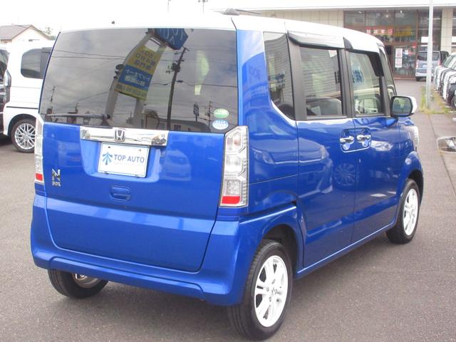 Ｎ－ＢＯＸ ２トーンカラースタイル　Ｇ・Ｌパッケージ　４ＷＤ　後期型　電動スライドドア　スマートキー　ナビ　ＴＶ　ＣＤ／ＤＶＤ再生　Ｂｌｕｅｔｏｏｔｈ接続　ＥＴＣ　バックカメラ　シートヒーター　横滑り防止　純正アルミホイール（16枚目）