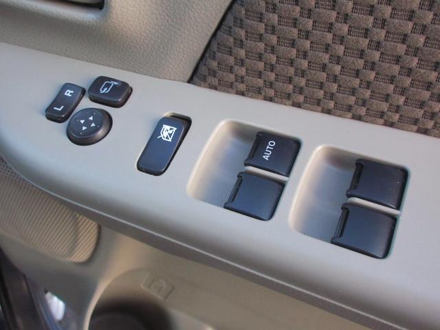 エブリイ ジョインターボ　４ＷＤ　ハイルーフ　５ＭＴ　キーレスキー　社外オーディオ　ＣＤ　Ｂｌｕｅｔｏｏｔｈ接続　ＡＵＸ　ＥＴＣ　フォグライト　全席パワーウインドウ　電動格納ミラー　パワーステアリング　ＡＢＳ　無修復歴車（36枚目）