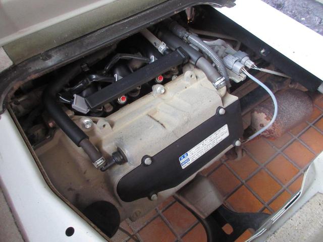 エブリイ ＰＣリミテッド　切替式４ＷＤ　ハイルーフ　キーレスキー　純正オーディオ　ＡＵＸ　電動格納ミラー　パワーステアリング　ＡＢＳ　横滑り防止機能　ブレーキアシスト機能　無修復歴車（46枚目）