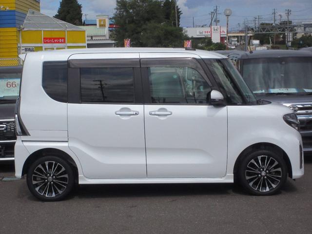 タント カスタムＲＳ　４ＷＤ　ターボ　両側電動スライドドア　スマートキー　ナビ　ＴＶ　ＣＤ／ＤＶＤ再生　Ｂｌｕｅｔｏｏｔｈ接続　ＥＴＣ　バックカメラ　シートヒーター　障害物センサー　レーンキープアシスト　ブレーキサポート（8枚目）