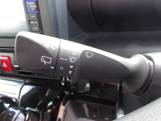 タント カスタムＲＳ　４ＷＤ　ターボ　両側電動スライドドア　スマートキー　ナビ　ＴＶ　ＣＤ／ＤＶＤ再生　Ｂｌｕｅｔｏｏｔｈ接続　ＥＴＣ　バックカメラ　シートヒーター　障害物センサー　レーンキープアシスト　ブレーキサポート（48枚目）