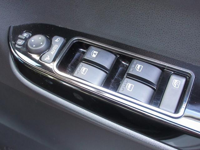 タント カスタムＲＳ　４ＷＤ　ターボ　両側電動スライドドア　スマートキー　ナビ　ＴＶ　ＣＤ／ＤＶＤ再生　Ｂｌｕｅｔｏｏｔｈ接続　ＥＴＣ　バックカメラ　シートヒーター　障害物センサー　レーンキープアシスト　ブレーキサポート（54枚目）