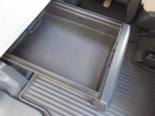 ムーヴキャンバス Ｘリミテッド　ＳＡＩＩ　４ＷＤ　両側電動スライドドア　スマートキー　社外オーディオ　ＣＤ　ＵＳＢ　ＡＵＸ　ＥＴＣ　オートライト　電動格納ミラー　横滑り防止機能　レーンキープアシスト　ブレーキサポート　無修復歴車（46枚目）