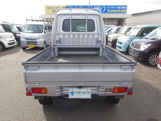 ハイゼットトラック ジャンボ　切替式４ＷＤ　５ＭＴ　パワーウインドウ　パワーステアリング　社外アルミホイール（6枚目）