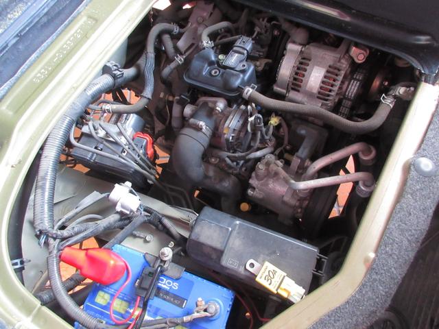 ハイゼットカーゴ クルーズターボリミテッド 切替式4WD 5MT キーレス ナビ TV CD/DVD再生 Bluetooth接続 ETC ドライブレコーダー 全席パワーウインドウ 電動格納ミラー パワーステアリング ABS 無修復歴車(24枚目)