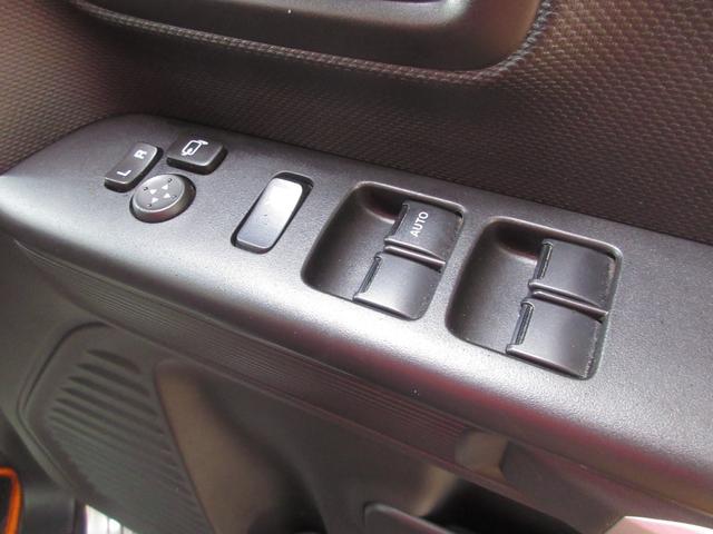 スペーシアギア ハイブリッドＸＺ　ターボ　４ＷＤ　両側電動スライドドア　ナビ　ＴＶ　ＣＤ／ＤＶＤ再生　Ｂｌｕｅｔｏｏｔｈ接続　ＥＴＣ　シートヒーターＬ／Ｒ　クルーズコントロール　レーンキープアシスト　デュアルセンサーブレーキサポート（52枚目）