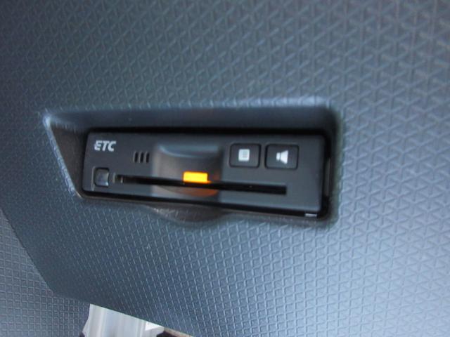 タント カスタムＲＳスタイルセレクション　４ＷＤ　ターボ　両側電動スライドドア　スマートキー　ナビ　ＴＶ　ＣＤ／ＤＶＤ再生　Ｂｌｕｅｔｏｏｔｈ接続　ＥＴＣ　バックカメラ　シートヒーター　障害物センサー　レーンキープアシスト　ブレーキサポート（49枚目）