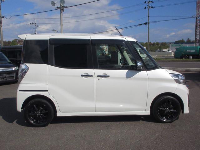 ｅＫスペースカスタム カスタムＴ　４ＷＤ　ターボ　電動スライドドア　ナビ　ＴＶ　ＣＤ／ＤＶＤ再生　Ｂｌｕｅｔｏｏｔｈ接続　ＥＴＣ　バックカメラ　シートヒーター　オートライト　ＨＩＤライト　フォグライト　社外アルミホイール　無修復歴車（8枚目）