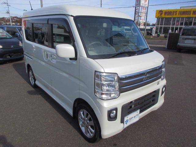 タウンボックス Ｇ　４ＷＤ　ターボ　電動スライドドア　衝突軽減ブレーキ　シートヒーター　ＣＤ　Ｂｌｕｅｔｏｏｔｈ　ＵＳＢ　ＨＩＤ　ＥＴＣ　ドライブレコーダー　プッシュスタート　横滑り防止　フォグライト　オートライト（12枚目）