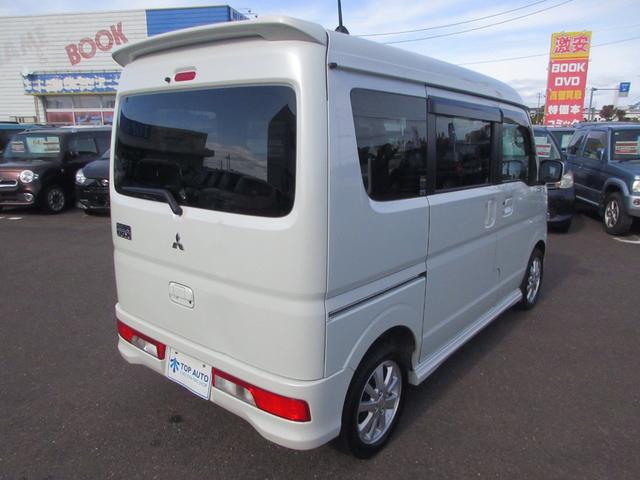 タウンボックス Ｇ　４ＷＤ　ターボ　電動スライドドア　衝突軽減ブレーキ　シートヒーター　ＣＤ　Ｂｌｕｅｔｏｏｔｈ　ＵＳＢ　ＨＩＤ　ＥＴＣ　ドライブレコーダー　プッシュスタート　横滑り防止　フォグライト　オートライト（16枚目）