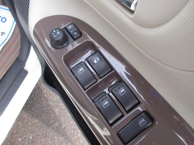 ムーヴキャンバス Ｇメイクアップ　ＳＡＩＩＩ　４ＷＤ　衝突軽減ブレーキ　ナビ　フルセグ　両側電動スライドドア　全周囲カメラ　Ｂｌｕｅｔｏｏｔｈ　ＣＤ　ＤＶＤ　レーンキープアシスト　ＬＥＤヘッドライト　ＬＥＤフォグ　シートヒーター　オートハイビーム（56枚目）