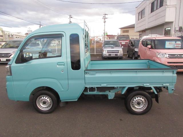 【安心の専門店】　当店は自動車の専門店だからこその専門スタッフが細かくお客様のお車探しのお手伝いをさせて頂きます！！