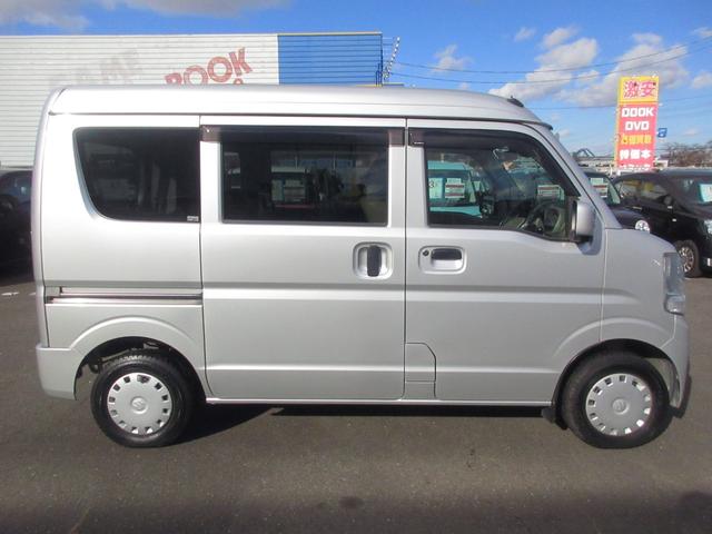 エブリイ ジョインターボ　４ＷＤ　衝突軽減ブレーキ　キーレス　横滑り防止　全席パワーウィンドウ　タイミングチェーン　フォグライト（8枚目）