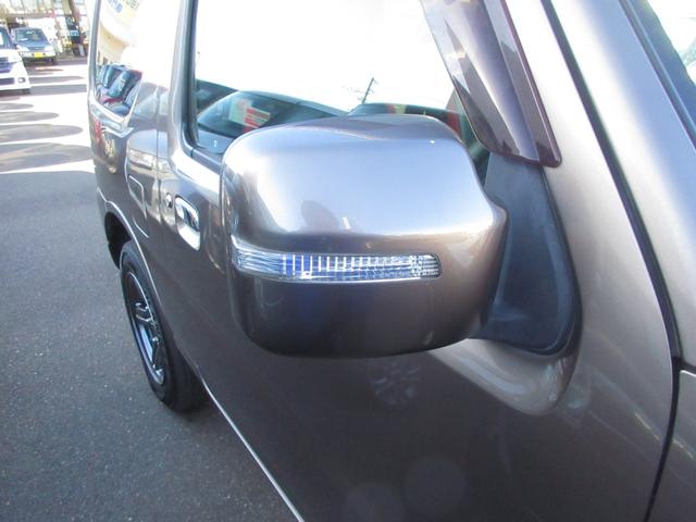 ジムニー クロスアドベンチャー　切替式４ＷＤ　ターボ　キーレス　ディスプレイオーディオ　ＣＤ／ＤＶＤ再生　ＵＳＢ　シートヒーター　フォグライト　電動格納ミラー　専用シート　純正アルミホイール　ＡＢＳ　無修復歴車（38枚目）