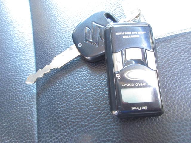 ジムニー クロスアドベンチャー　切替式４ＷＤ　ターボ　キーレス　ディスプレイオーディオ　ＣＤ／ＤＶＤ再生　ＵＳＢ　シートヒーター　フォグライト　電動格納ミラー　専用シート　純正アルミホイール　ＡＢＳ　無修復歴車（51枚目）