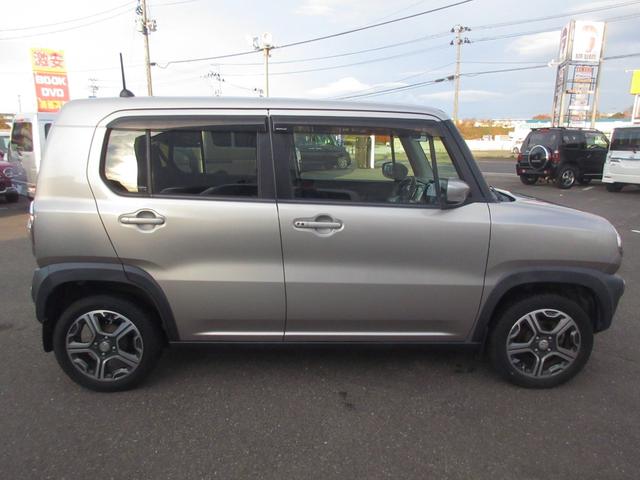 ハスラー Ｘターボ　４ＷＤ　修復歴無し　ナビ　Ｂｌｕｅｔｏｏｔｈ接続　フルセグ　バックカメラ　ＥＴＣ　シートヒーター　衝突軽減ブレーキ　横滑り防止　プッシュスタート　ＤＶＤ　ＨＩＤ　アルミホイール　ダウンヒルアシスト（8枚目）