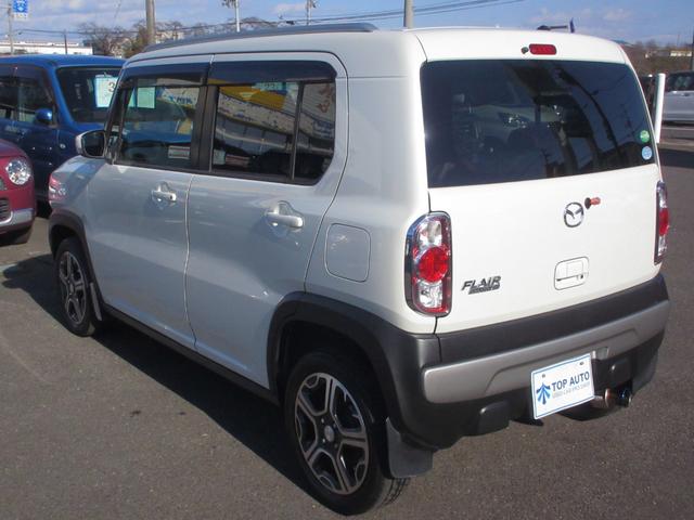 フレアクロスオーバー XT 4WD ターボ ナビ フルセグTV 衝突軽減ブレーキ Bluetooth機能 ETC 前後ドライブレコーダー バックカメラ シートヒーター アルミホイール プッシュスタート HID オートライト(17枚目)