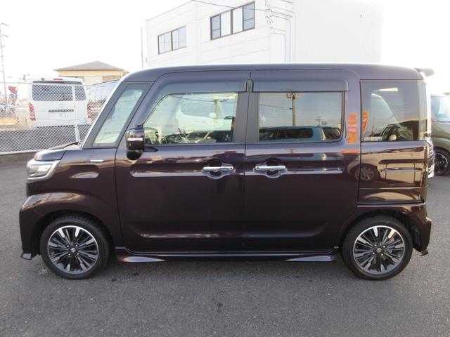 スペーシアカスタム ハイブリッドＸＳターボ　４ＷＤ　修復歴無し　両側オートスライドドア　ナビ　フルセグ　衝突軽減ブレーキ　シートヒーター　Ｂｌｕｅｔｏｏｔｈ　ＤＶＤ　クルーズコントロール　クリアランスソナー　レーンキープ　オートハイビーム（9枚目）