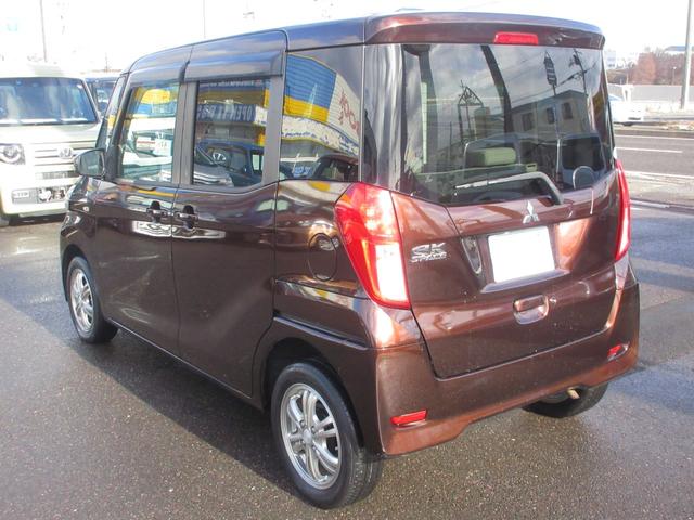 ｅＫスペース Ｇ　ｅ－アシスト　４ＷＤ　修復歴なし　電動スライドドア　ナビ　衝突軽減ブレーキ　シートヒーター　フルセグＴＶ　ＣＤ　ＡＵＸ　ＵＳＢ　バックカメラ　プッシュスタート　横滑り防止　ＡＢＳ　エンジンスターター（17枚目）