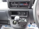 クルーズターボ　切替式４ＷＤ　５ＭＴ　キーレス　ナビ　ＴＶ　ＣＤ／ＤＶＤ再生　Ｂｌｕｅｔｏｏｔｈ接続　ドライブレコーダー　全席パワーウインドウ　電動格納ミラー　ルーフキャリア　パワーステアリング　ＡＢＳ　無修復歴車（28枚目）