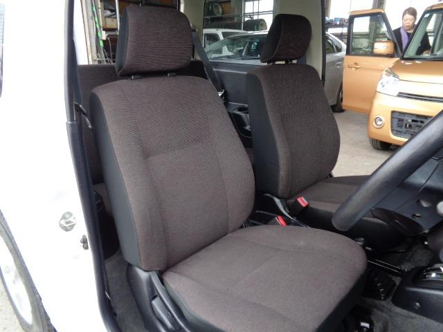 パジェロミニ ＺＲ　４ＷＤ　ターボ　切替４ＷＤ　キーレス　ＣＤ　ＦＭ／ＡＭ　シートヒーター　ＡＢＳ　社外アルミ　運転席＆助手席エアバッグ　盗難防止装置（10枚目）