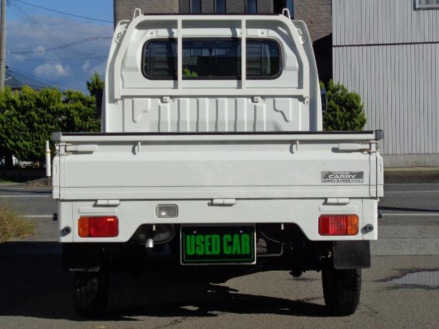 キャリイトラック ＫＣエアコン・パワステ　４ＷＤ　５速マニュアル　切替４ＷＤ　エアコン　パワステ　ＡＭラジオ　社外アルミ（6枚目）