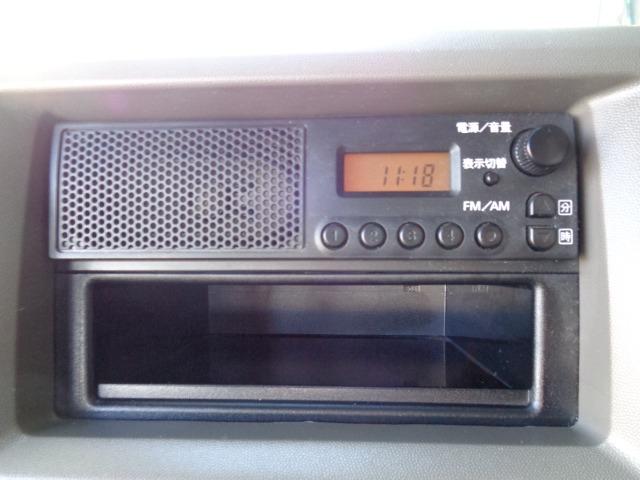 エブリイ ＰＡ　ハイルーフ　４ＷＤ　５速マニュアル　エアコン　パワステ　集中ドアロック　ＦＭ／ＡＭラジオ　ハイルーフ　運転席＆助手席エアバッグ（26枚目）
