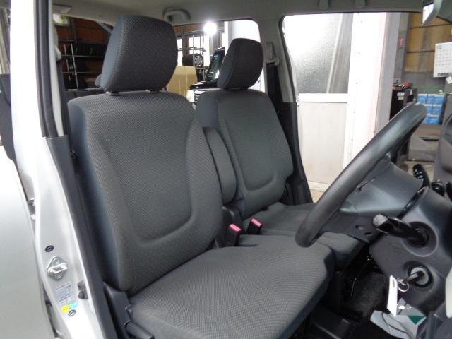 ワゴンＲ ＦＸ　４ＷＤ　キーレス　メモリーナビ　ＣＤ　ＦＭ／ＡＭ　アイドリングストップ　ＥＴＣ　電動格納ミラー　ミラーヒーター　シートヒーター　運転席＆助手席エアバッグ　盗難防止装置（10枚目）