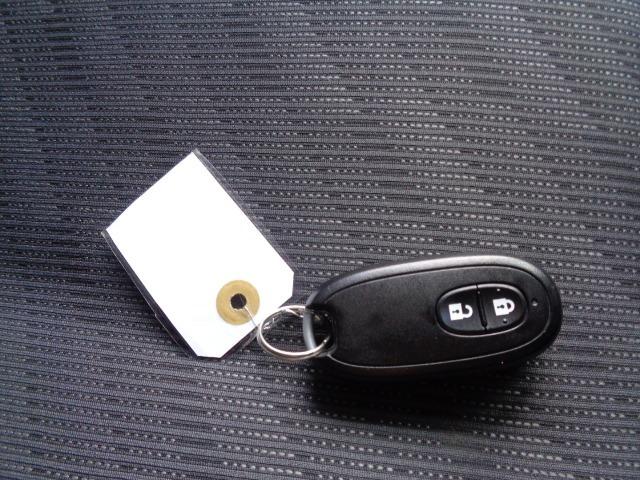 ワゴンR FXリミテッド 4WD プッシュスタート アイドリングストップ CD FM/AM 電動格納ミラー ミラーヒーター シートヒーター 純正アルミ ABS 運転席&助手席エアバッグ 盗難防止装置(27枚目)