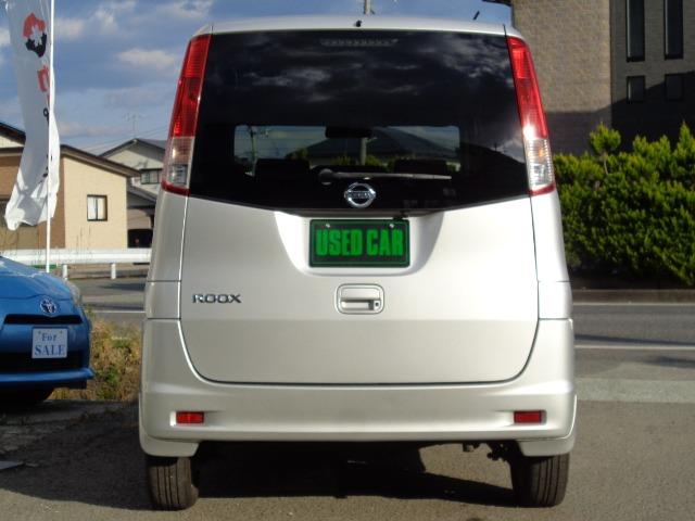 ルークス G 4WD プッシュスタート CD FM/AM バックカメラ 左パワースライドドア 電動格納ミラー ミラーヒーター シートヒーター 社外アルミ ABS 運転席&助手席エアバッグ 盗難防止装置(7枚目)