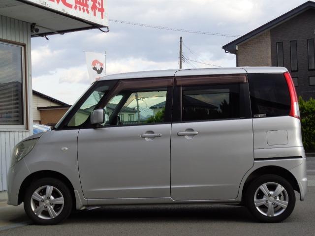 ルークス G 4WD プッシュスタート CD FM/AM バックカメラ 左パワースライドドア 電動格納ミラー ミラーヒーター シートヒーター 社外アルミ ABS 運転席&助手席エアバッグ 盗難防止装置(9枚目)