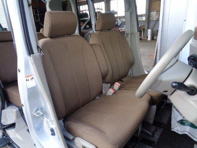 ルークス G 4WD プッシュスタート CD FM/AM バックカメラ 左パワースライドドア 電動格納ミラー ミラーヒーター シートヒーター 社外アルミ ABS 運転席&助手席エアバッグ 盗難防止装置(12枚目)