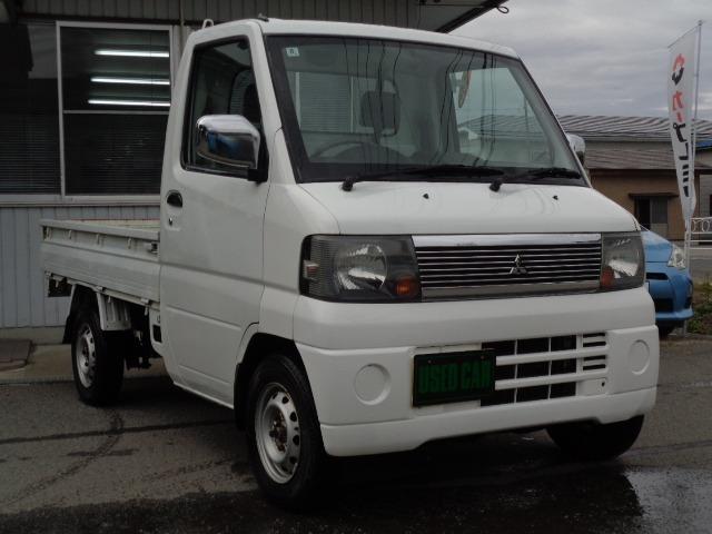 ミニキャブトラック Ｖタイプ　４ＷＤ　５速マニュアル　切替４ＷＤ　パワステ　ＦＭ／ＡＭ　修復歴無し（3枚目）