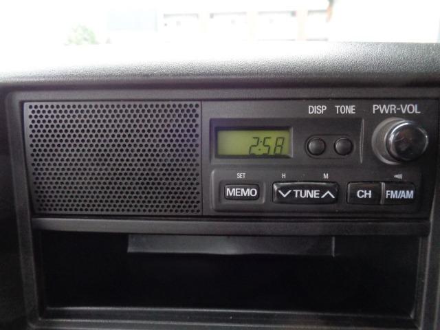 ミニキャブトラック Ｖタイプ　４ＷＤ　５速マニュアル　切替４ＷＤ　パワステ　ＦＭ／ＡＭ　修復歴無し（23枚目）