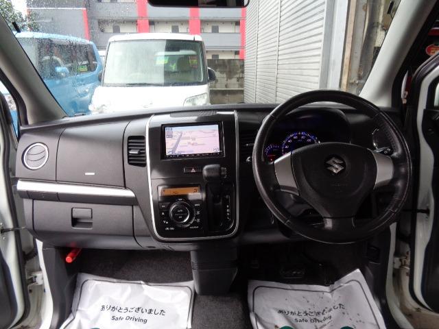 ワゴンＲスティングレー Ｘ　４ＷＤ　プッシュスタート　エンジンスターター　ＨＤＤナビ　フルセグ　ＣＤ　ＤＶＤ　Ｂｌｕｅｔｏｏｔｈ　電動格納ミラー　シートヒーター　ＨＩＤ　フォグランプ　社外アルミホイール　エアバッグ　盗難防止装置（21枚目）