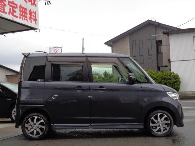 ルークス ハイウェイスター　４ＷＤ　左パワスラ　プッシュスタート　ＣＤ　ＦＭ／ＡＭ　電動格納ミラー　ミラーヒーター　シートヒーター　ＨＩＤヘッドライト　フォグランプ　オートライト　純正アルミ　運転席＆助手席エアバッグ　盗難防止装置（4枚目）