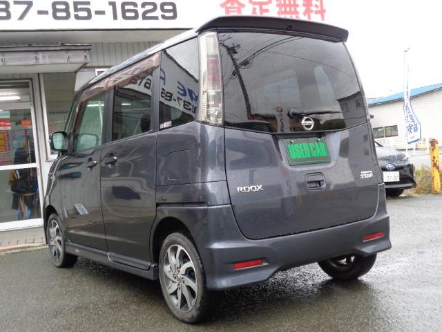 ルークス ハイウェイスター　４ＷＤ　左パワスラ　プッシュスタート　ＣＤ　ＦＭ／ＡＭ　電動格納ミラー　ミラーヒーター　シートヒーター　ＨＩＤヘッドライト　フォグランプ　オートライト　純正アルミ　運転席＆助手席エアバッグ　盗難防止装置（8枚目）