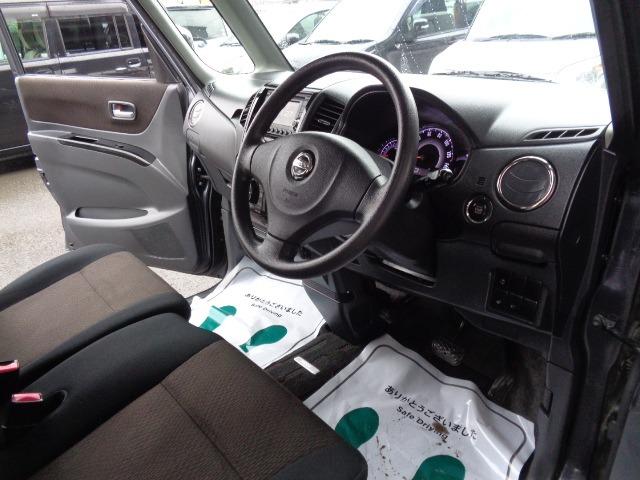 ルークス ハイウェイスター　４ＷＤ　左パワスラ　プッシュスタート　ＣＤ　ＦＭ／ＡＭ　電動格納ミラー　ミラーヒーター　シートヒーター　ＨＩＤヘッドライト　フォグランプ　オートライト　純正アルミ　運転席＆助手席エアバッグ　盗難防止装置（11枚目）