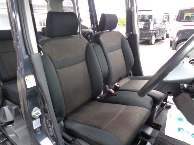 ルークス ハイウェイスター　４ＷＤ　左パワスラ　プッシュスタート　ＣＤ　ＦＭ／ＡＭ　電動格納ミラー　ミラーヒーター　シートヒーター　ＨＩＤヘッドライト　フォグランプ　オートライト　純正アルミ　運転席＆助手席エアバッグ　盗難防止装置（12枚目）