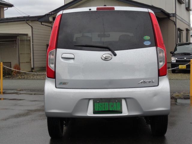 ムーヴ Ｌ　４ＷＤ　キーレス　エコアイドル　ＣＤ　ＦＭ／ＡＭ　電動格納ミラー　純正ホイールキャップ　ＡＢＳ　運転席＆助手席エアバッグ　盗難防止装置（6枚目）