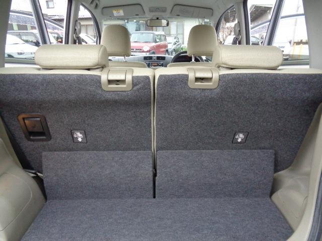 ムーヴ Ｌ　４ＷＤ　キーレス　エコアイドル　ＣＤ　ＦＭ／ＡＭ　電動格納ミラー　純正ホイールキャップ　ＡＢＳ　運転席＆助手席エアバッグ　盗難防止装置（13枚目）