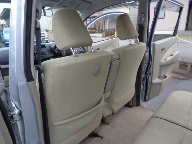 ムーヴ Ｌ　４ＷＤ　キーレス　エコアイドル　ＣＤ　ＦＭ／ＡＭ　電動格納ミラー　純正ホイールキャップ　ＡＢＳ　運転席＆助手席エアバッグ　盗難防止装置（17枚目）