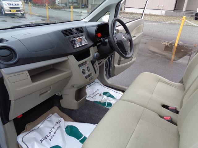 ムーヴ Ｌ　４ＷＤ　キーレス　エコアイドル　ＣＤ　ＦＭ／ＡＭ　電動格納ミラー　純正ホイールキャップ　ＡＢＳ　運転席＆助手席エアバッグ　盗難防止装置（19枚目）