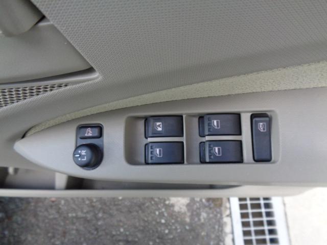 ムーヴ X 4WD プッシュスタート エコアイドル CD FM/AM 電動格納ミラー 社外アルミホイール ABS 運転席&助手席エアバッグ 盗難防止装置(25枚目)