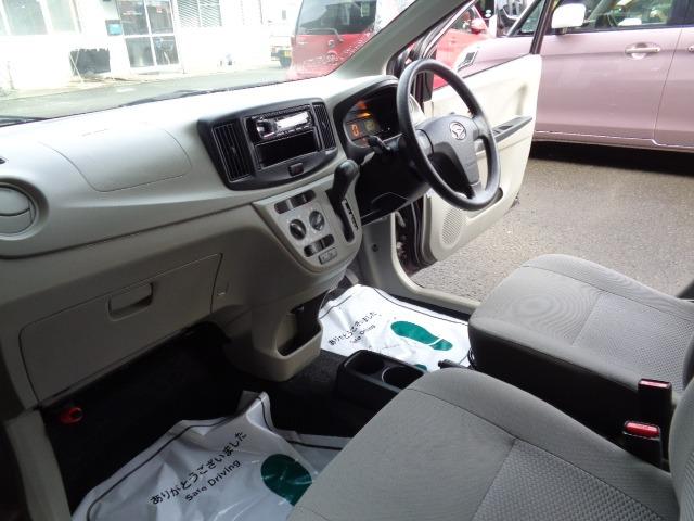 ミライース Lf 4WD エコアイドル キーレス CD FM/AM 14インチ社外アルミホイール ABS 運転席&助手席エアバッグ 盗難防止装置(19枚目)