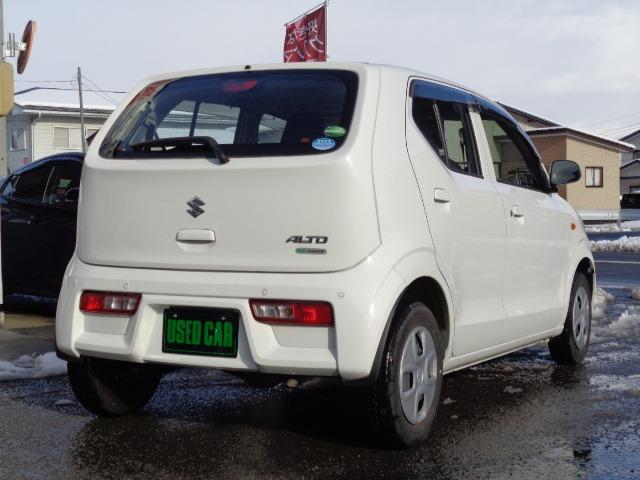 アルト Ｌ　４ＷＤ　キーレス　アイドリングストップ　ＣＤ　ＦＭ／ＡＭ　左右シートヒーター　レーダーブレーキ　車線逸脱警報装置　横滑り防止装置　後方コーナーセンサー　ＡＢＳ　運転席＆助手席エアバッグ　盗難防止装置（5枚目）