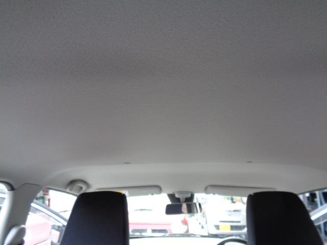 アルト Ｌ　４ＷＤ　キーレス　アイドリングストップ　ＣＤ　ＦＭ／ＡＭ　左右シートヒーター　レーダーブレーキ　車線逸脱警報装置　横滑り防止装置　後方コーナーセンサー　ＡＢＳ　運転席＆助手席エアバッグ　盗難防止装置（14枚目）