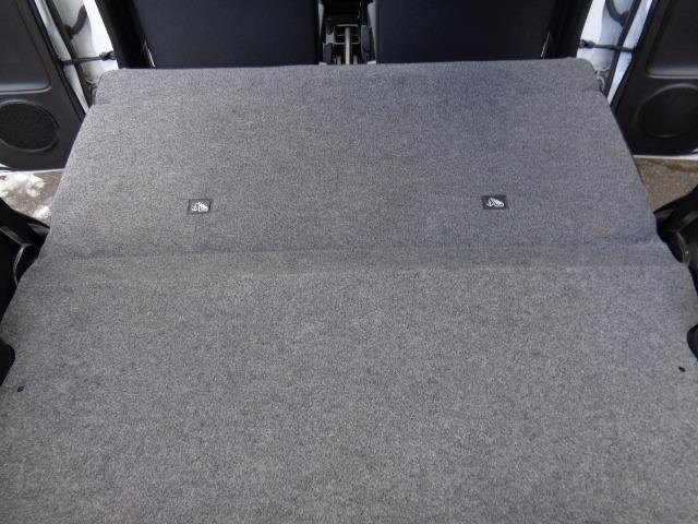 アルト Ｌ　４ＷＤ　キーレス　アイドリングストップ　ＣＤ　ＦＭ／ＡＭ　左右シートヒーター　レーダーブレーキ　車線逸脱警報装置　横滑り防止装置　後方コーナーセンサー　ＡＢＳ　運転席＆助手席エアバッグ　盗難防止装置（15枚目）